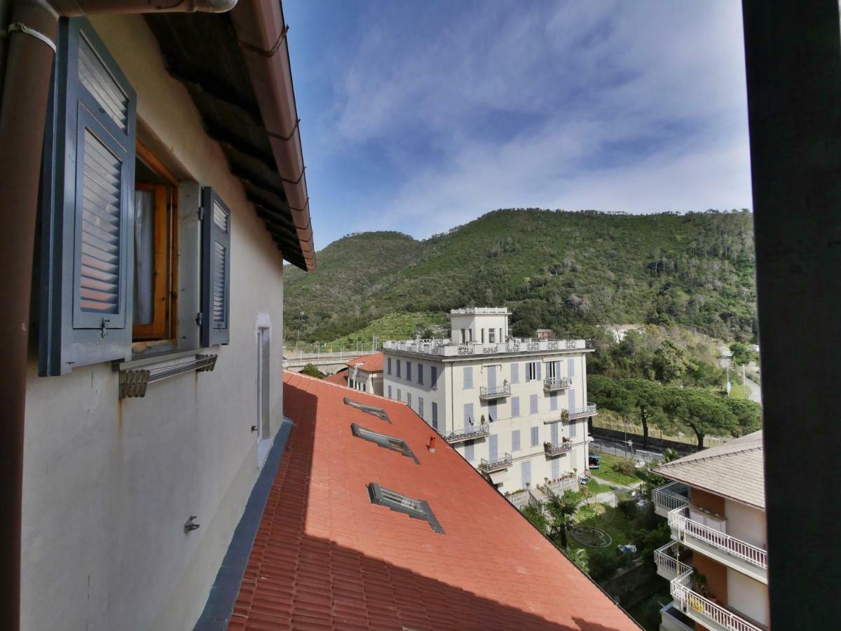 Apartament Tinetto Brezza Di Mare Deiva Marina Zewnętrze zdjęcie